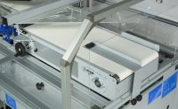 Nastro di alimentazione combi.jpg Nastro di alimentazione  in materiale antislittamento 